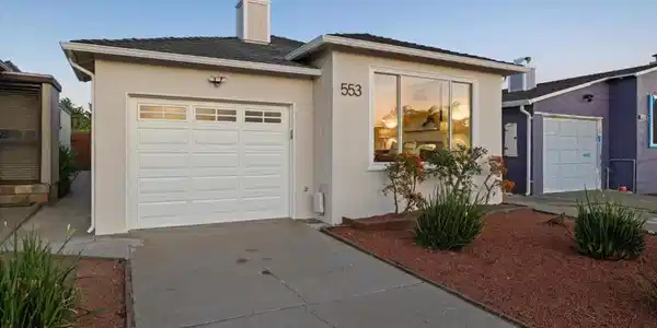 553 Skyline Drive