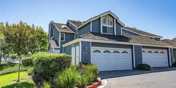 421 Burlington Court