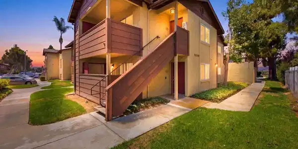 521 Calle Montecito