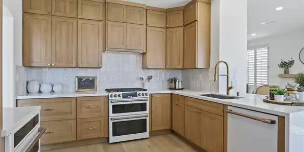 2210 Calle Opalo