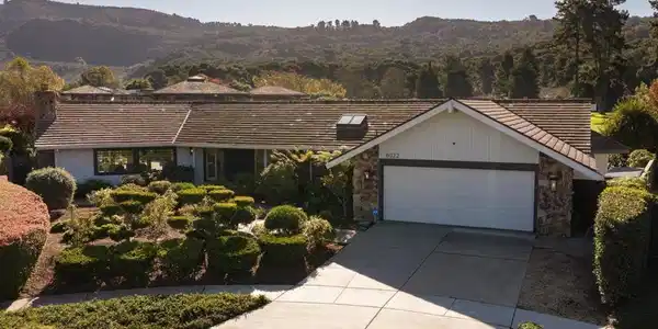 8022 River Place