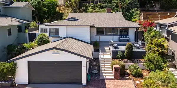 3005 Linda Lane