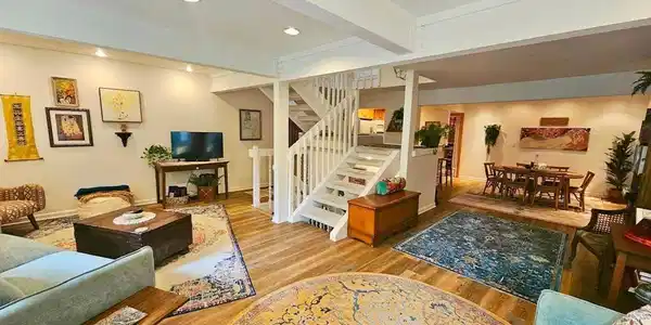 2412 Altisma Way
