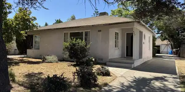 648 Palm Drive