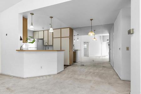 7248 Camino Degrazia