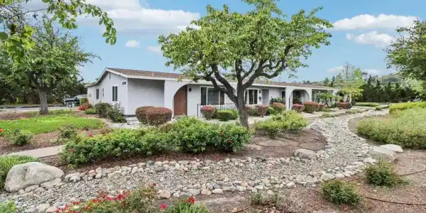 3518 Pear Blossom Circle
