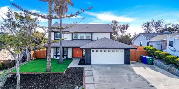 2858 Lehigh Court