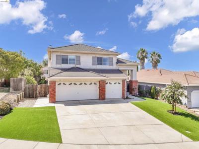 5108 Adriana Ct