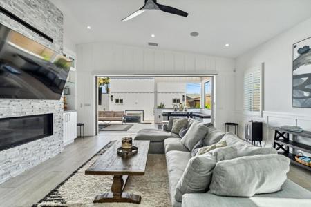 4230 Orchard Avenue