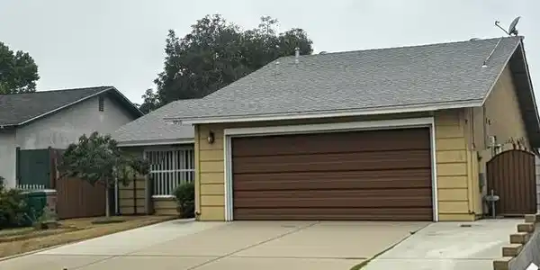 1050 Raedel Drive