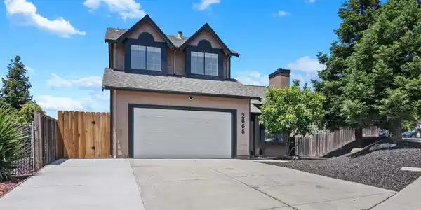 2665 Trafalgar Cir