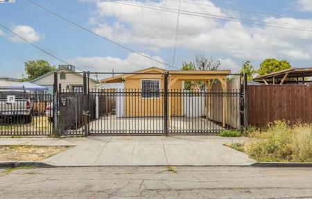 1216 88Th Ave