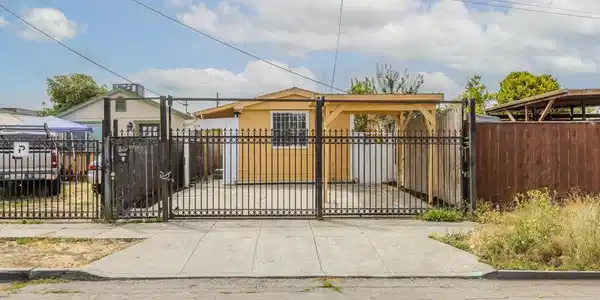 1216 88Th Ave