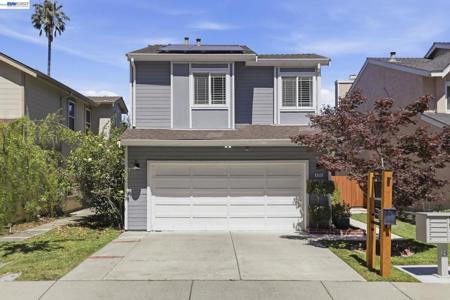 4773 Ridgewood Dr