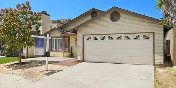 1174 Camino Donaire