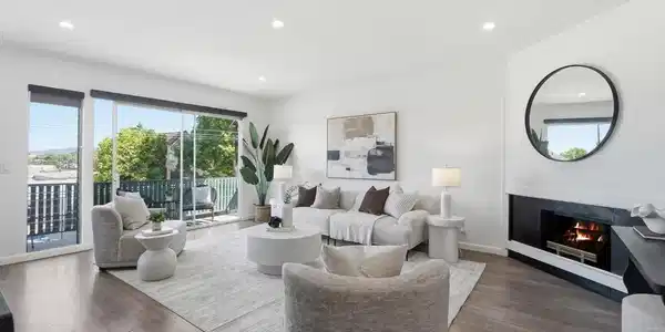 243 Castro St