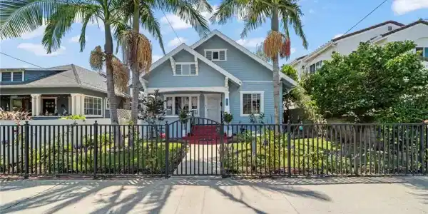 373 W Santa Cruz Street