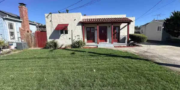 1560 170Th Ave