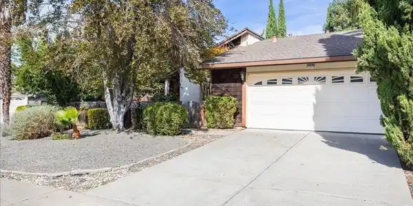 34926 Osprey Dr