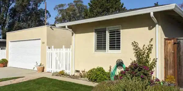 124 Western Court