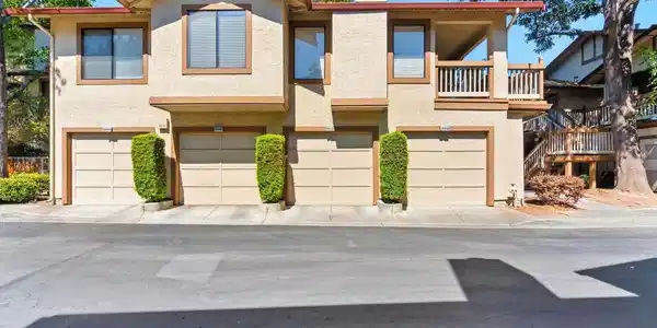 38697 Huntington Cir