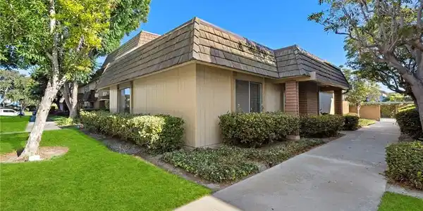 10405 Elk River Court