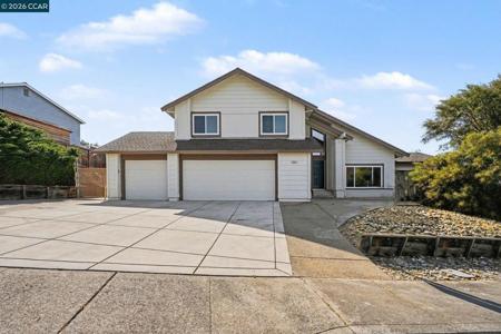 2921 Bluebell Cir