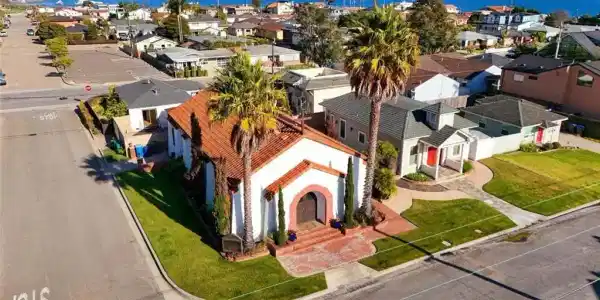 205 Windward