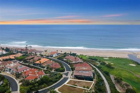 14 Ritz Cove Drive