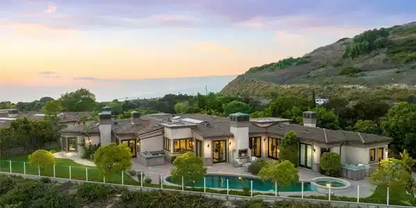 2950 Twin Harbors View Drive