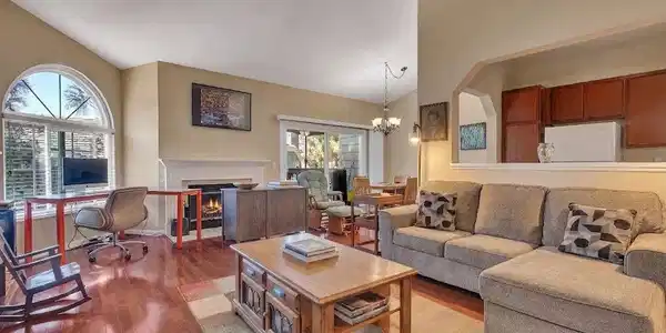 7402 Yellowtail Drive