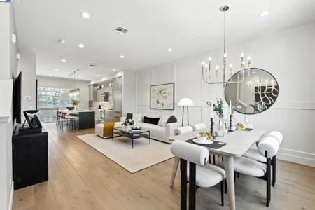 1670 Larkspur Street