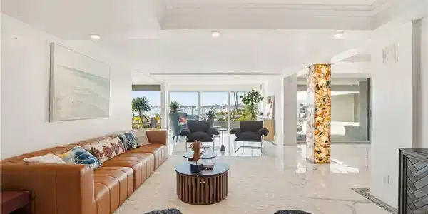 2525 Ocean Boulevard