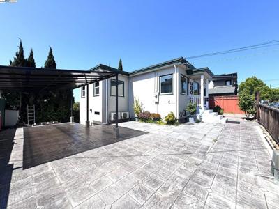 867 Prospect Ave