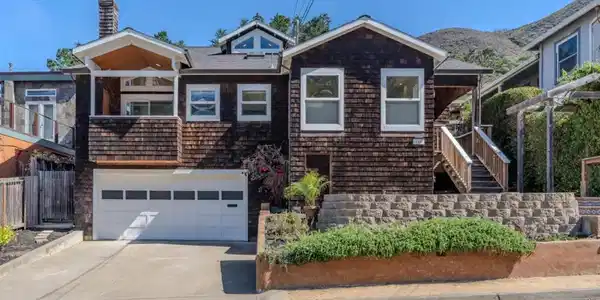 647 Canyon Drive