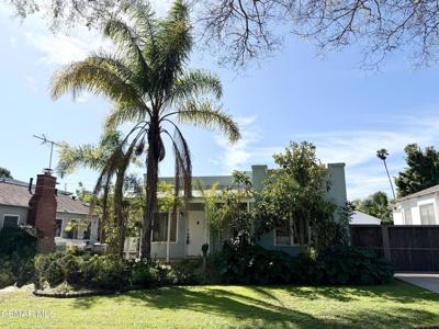 2123 Greenfield Avenue