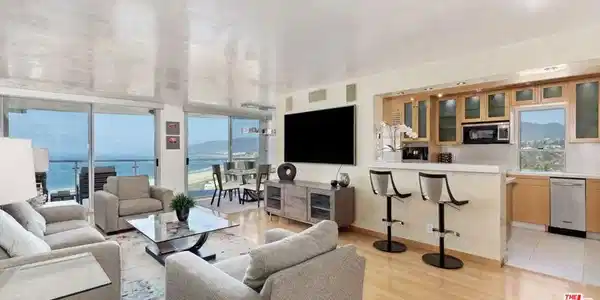 201 Ocean Avenue