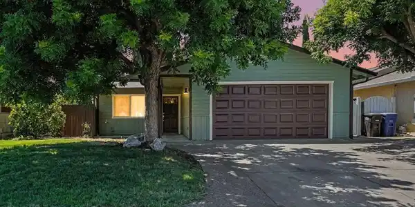 4241 Salgado Ave
