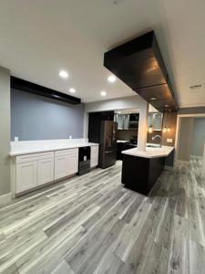 3078 Broadway