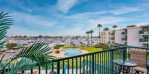 2901 Peninsula Road