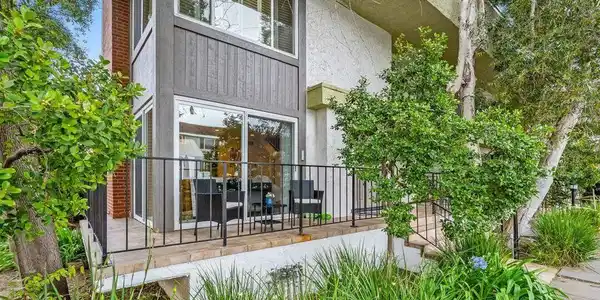 904 5th Street