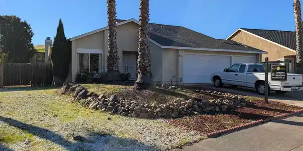 2835 Bluebell Cir