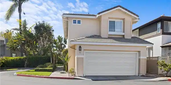 52 COTTAGE Lane