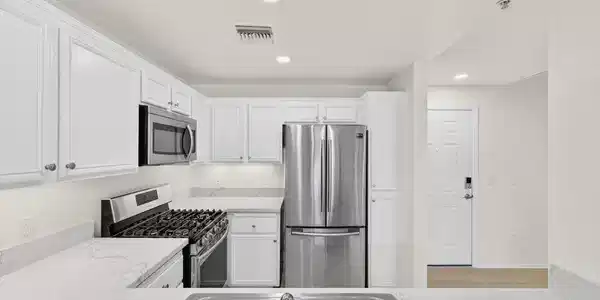 13200 Pacific Promenade
