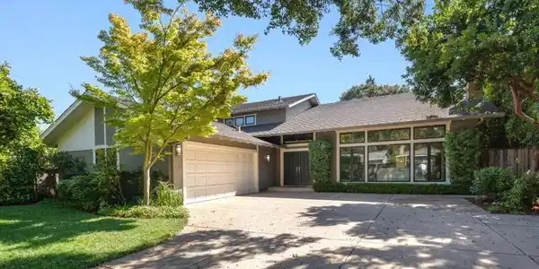 47 El Cerrito Avenue