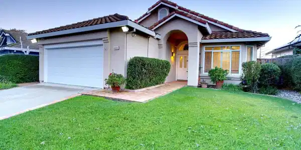 4836 4836 Belford Peak Way