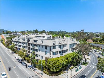 390 S Sepulveda Boulevard