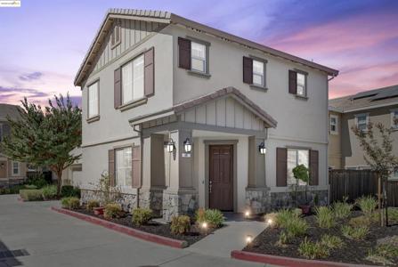 46 Belle Harbor Cir
