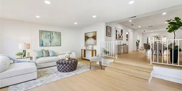 1065 Bennett