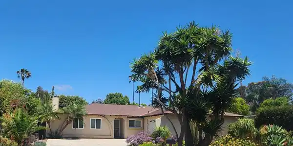 812 Sunrich Lane